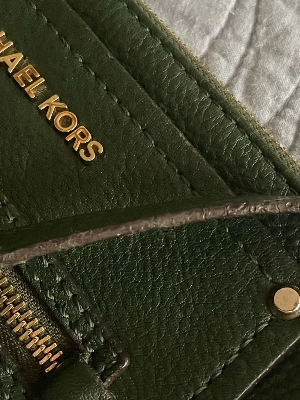 Michael Kors Gilmore Leather Crossbody Bag Forest Green